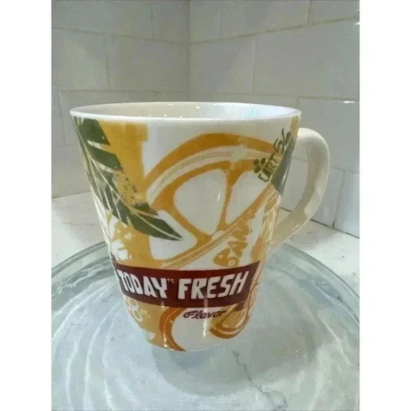 Starbucks | Kitchen | 206 Starbucks Todays Fresh Flavor Coffee Mug Tall 4  Oz | Poshmark